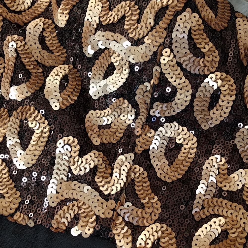 {GB} Strapless Black and Gold Dress - Picture 3 of 6